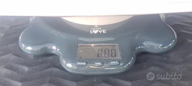 bilancia elettronica pesa bambini 