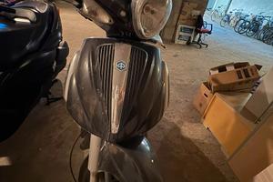 Piaggio Beverly Tourer 125cc