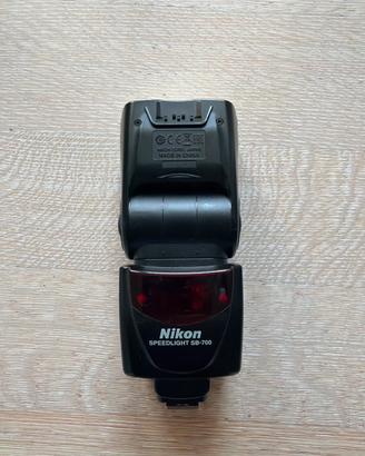 Flash Nikon speedlight sb-700