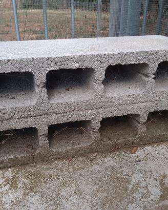 4 Blocchi di cemento