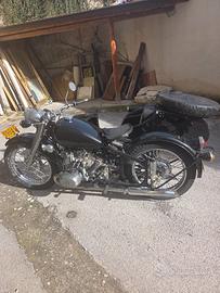 splendido sidecar Chang Jiang 750,