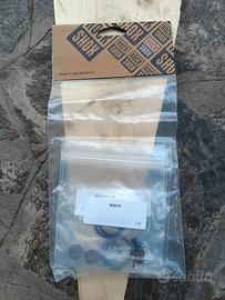 kit service 200H rock shox  deluxe