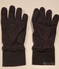 Guanti neri Decathlon