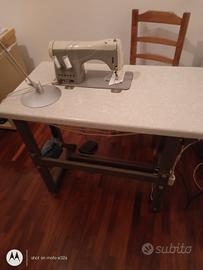 macchina da cucire Necchi