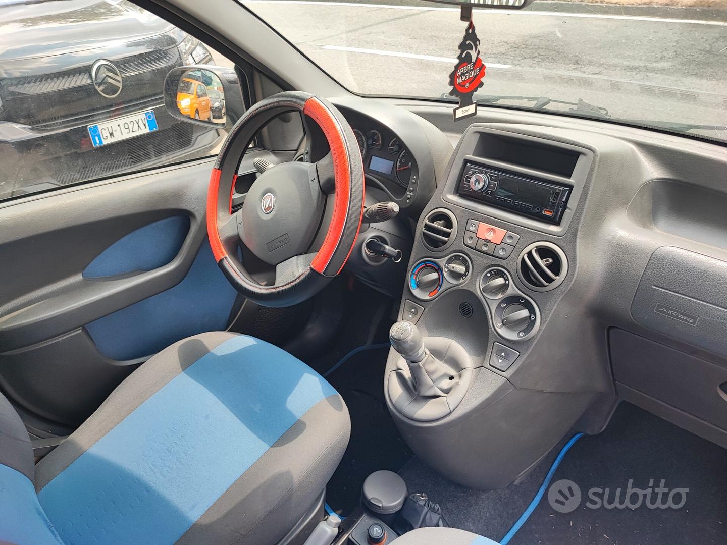Fiat Panda 2010 photo 4