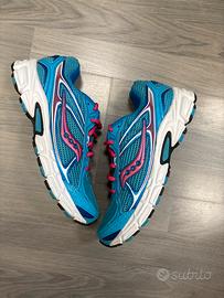 scarpa da corsa della Saucony