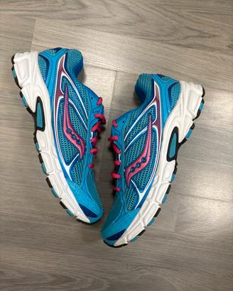 scarpa da corsa della Saucony