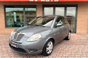 Lancia Ypsilon 1.2 8v