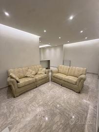 Coppia divani classici eleganti 3 posti + 2 posti