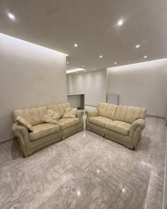 Coppia divani classici eleganti 3 posti + 2 posti
