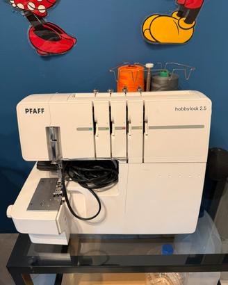 Taglia e cuci Pfaff hobbylock 2.5