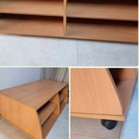 PORTA TV CON ROTELLINE