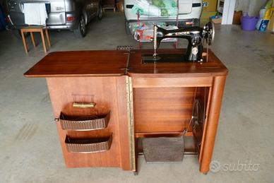 Macchina da cucire Singer a pedale anni 50-60