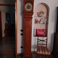 orologio a colonna (o a pendolo da terra) 