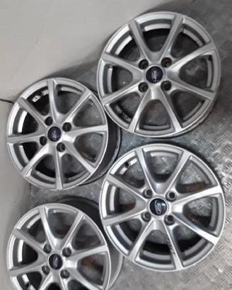 Cerchi In Lega Ford Fiesta 3398192098