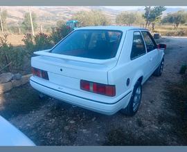 FORD Escort - 1990