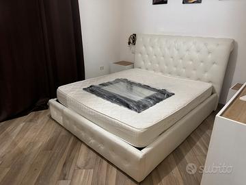 Letto contenitore pelle
