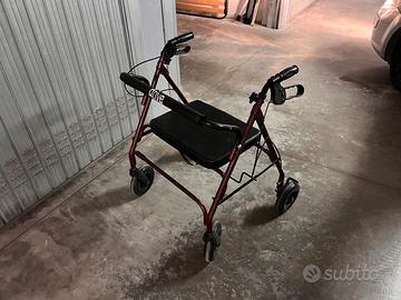 Deambulatore per anziani