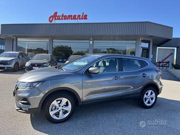 NISSAN QASHQAI 1300 DiG-T 140 cv Bussiness