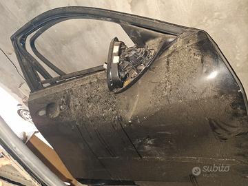 Porta Ant sx Alfaromeo Tonale sinistrata