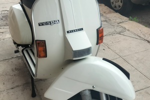 Vespa 150 px arcobaleno