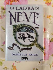 libro La ladra di neve di Danielle Paige