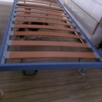 Letto singolo 90x200 con doghe e materasso