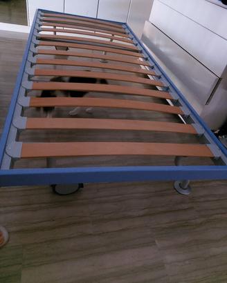 Letto singolo 90x200 con doghe e materasso
