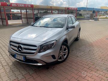 Gla 200d cc 2200 motore mercedes