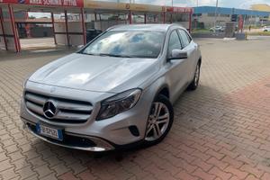 Gla 200d cc 2200 motore mercedes