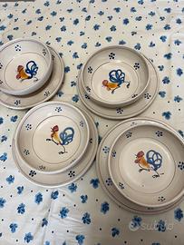 Piatti con il galletto