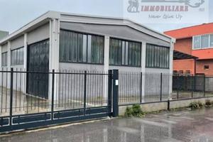 Immobile di 500 m² con 3 locali a Siziano