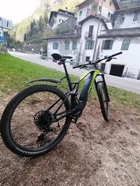 Bicicletta elettrica Fantic PRATICAMENTE NUOVA 