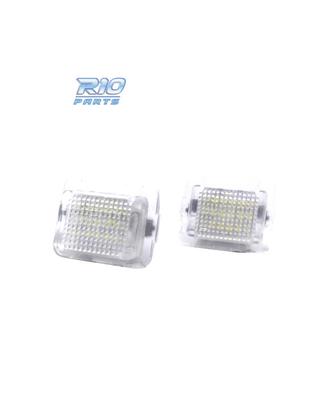 LUCI TARGA A LED PER MERCEDES CLASSE C W204 08-14