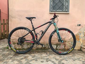 Lee Cougan Rampage Carbon 