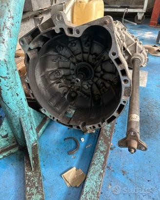 Cambio Bmw X5 3000 benzina anno 2000