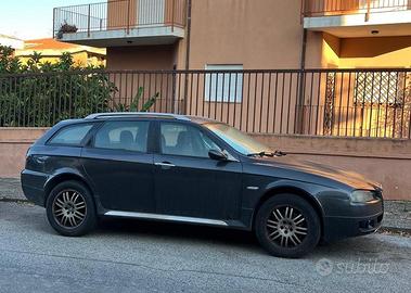 ALFA ROMEO CROSSWAGON Q4