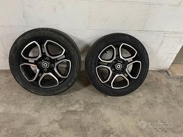 Smart 453 due gomme
