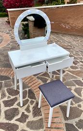 Tavolo da trucco