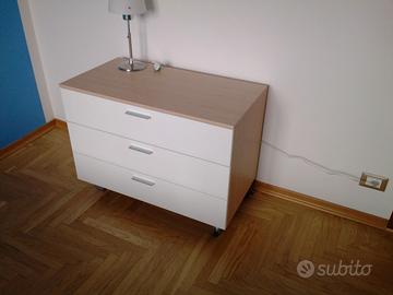 Letto 1 piazza e 1/2 e cassettiera