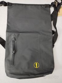 Zaino waterproof impermeabile Urban bag Mondadori