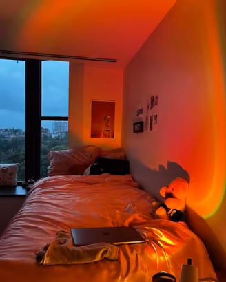 Lampada LED effetto tramonto con colori regolabili