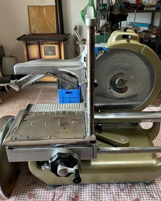 affettatrice a volano marwel