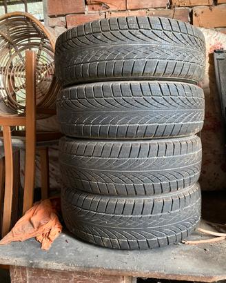 Treno invernale Kenda 2023 cerchi e gomme + scorta