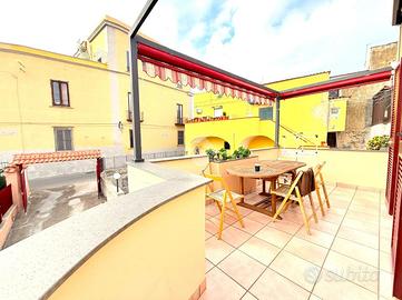 4 LOCALI A BACOLI