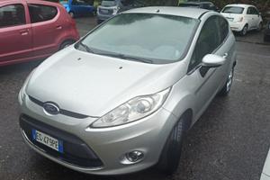 FORD FIESTA 6ª Serie TITANIUM