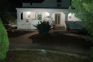 Villa ad Altavilla Milicia con piscina