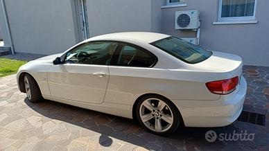 BMW 320 D coupé attiva