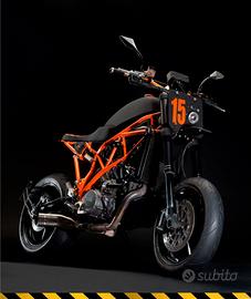 Custom cafè Racer KTM 950 smr