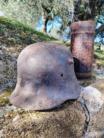 elmetto militare tedesco originale + bossolo pr